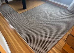 lot 885R image: O - Amazing Area Rug