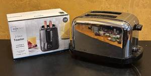lot 887R image: LR - New Mainstays Toaster with Murphy Richards Toaster