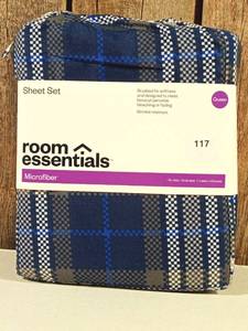 lot 117 image: Room Essentials - Queen Microfiber Sheet Set BlueGen Plaid