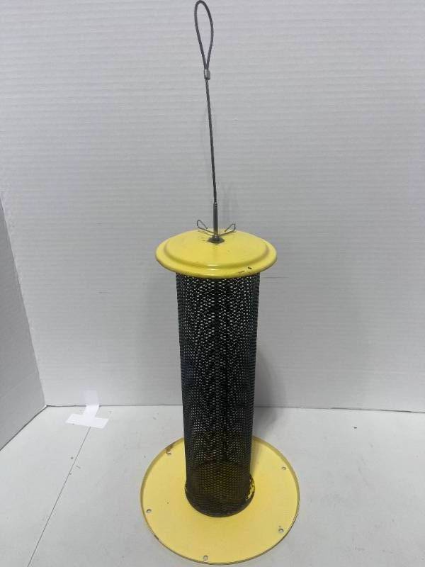 lot 107 image: Finch Feeder