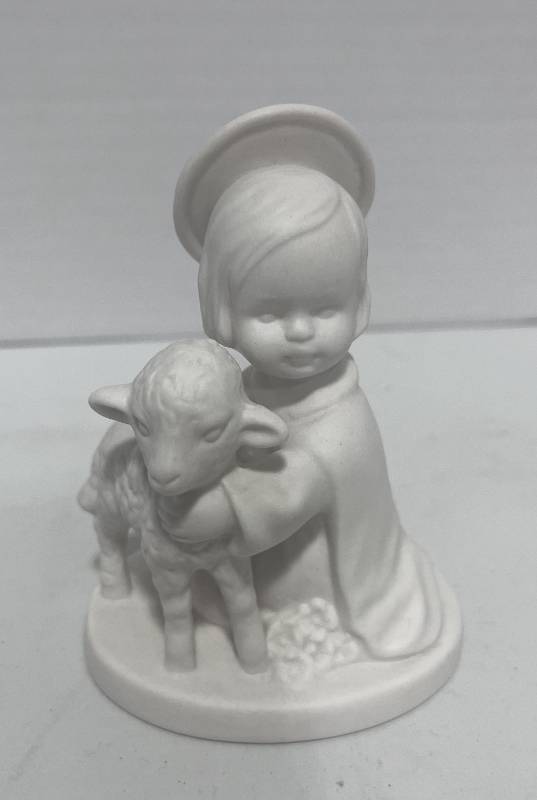 lot 25 image: Vintage Porcelain Goebel Christ Child w Lamb W. Germany 4