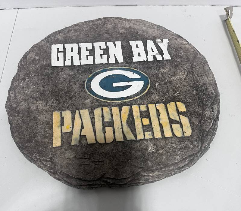 lot 53 image: 11 Green Bay Packers Garden Stone