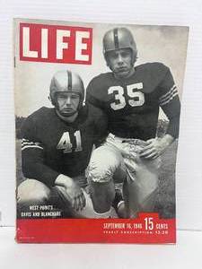 lot 44 image: LIFE Magazine September 16, 1946 West Points Davis and Blanchard