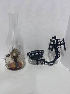 lot 89 image: Vintage Wall Bracket Oil Lamp. Oil Lamp Measures 13