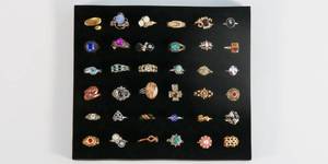 lot 11 image: Costume Ring Lot of 36
