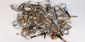 lot 39 image: Large Lot of Womans Wrist Watches