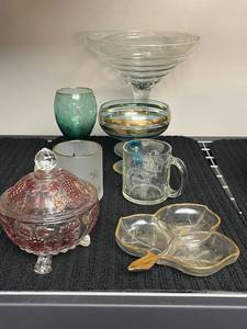 lot 177 image: Collection of Vintage Glassware and Decorative Candy Dish