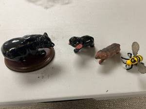 lot 189 image: Animal Figurine Collection with Bear, Elephant, and Bee