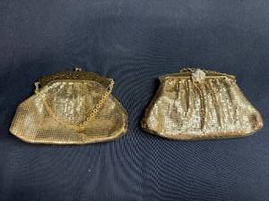 lot 49 image: Set of 2 Vintage Gold Mesh Evening Bags with Chain Handles
