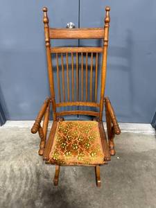 lot 3 image: Antique Oak Wood Glider Rocking Chair with Ornate Cushion