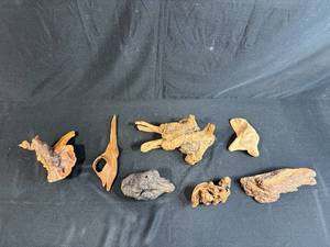 lot 39 image: Collection of Antique Unique Natural Wood Knots and Burl Pieces