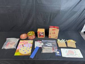 lot 45 image: Holiday Ornaments and Gift Bags Assortment