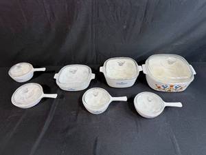 lot 93 image: Set of Vintage CorningWare Casserole Dishes with Glass Lids