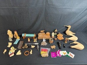 lot 103A image: Collection of Vintage Wooden Carvings, Figurines, and Trinkets