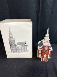 lot 163 image: Dept 56 Heritage Village Collection Old North Church Porcelain Building with Box