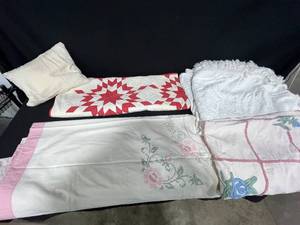 lot 129 image: Vintage Quilt and Linen Assortment with Embroidered and Chenille Details & Pillow