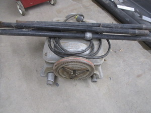 lot 290 image: Ridgid 400 Pipe Threader