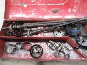 lot 65 image: Hole Saws & Extensions