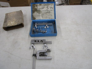 lot 111 image: FlaringSwaging Tool
