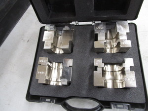 lot 130 image: (New) Set Reflok Press Dies