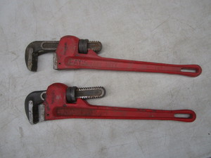 lot 151 image: (2) 18 Pipe Wrenches