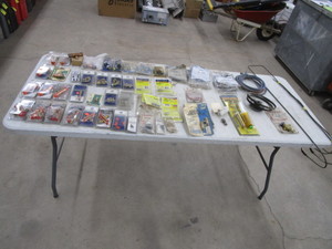 lot 162 image: Refrigeration Fittings, Pressure Switches & Misc