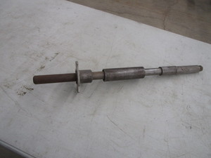 lot 175 image: Ice Cream Machine Gearbox Alignment Tool