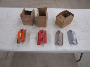 lot 177 image: Duct Board Tools