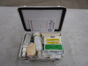 lot 179 image: First Aid Kit