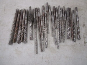 lot 208 image: Hammer Drill Bits