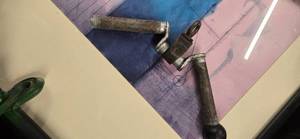 lot 52 image: A lot of 2 Triceps Attachments  USED