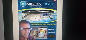 lot 16 image: See Brighter and Clearer Mighty Sights Leg Magnifying Eyewear (NEW)