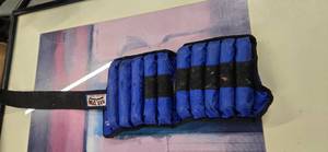 lot 71 image: All Pro Contour Foam Ankle Weights  20 LB (USED)