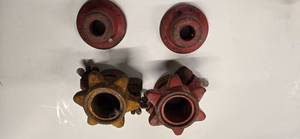 lot 114 image: Lot of 4 Barbells Clamps (USED