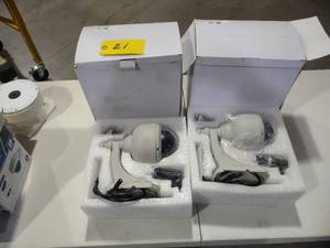 lot 21 image: (2) Securenet 790EPT1 Cameras...