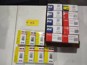 lot 42 image: Speakers & Sirens...