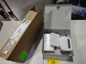 lot 53 image: DSC 1832 Security Kit...