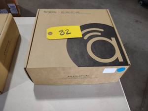 lot 82 image: (3) Araknis AN-810 Wireless Access ...