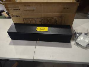 lot 205 image: Klipsch RW-34C Center Channel Speak...