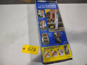 lot 573 image: Werner Ladder Leveler...