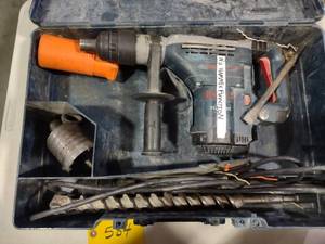 lot 584 image: Bosch 11248 EVS Hammer Drill, Needs...