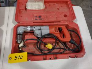 lot 590 image: Milwaukee Heavy Duty  12 Angle Dr...