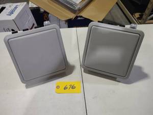 lot 676 image: (2) Outdoor AP-CPE Wireless Access ...