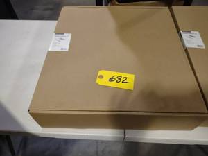 lot 682 image: Sanus Cash22-B1 AV Rack Shelf...