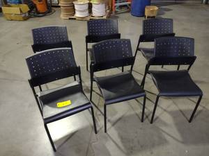lot 814 image: (4) Stack Chairs...
