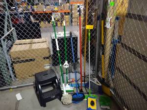 lot 826 image: Assorted Tools...