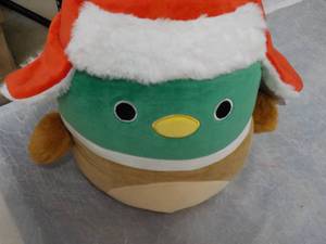 lot 129 image: Avery Squish mallow...