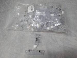 lot 132 image: Bag of Clips...