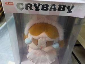 lot 161 image: Pop Mart Cry Baby Shiny Shiny 14 t...