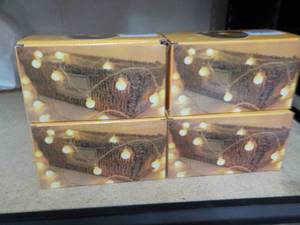 lot 167 image: 4 Battery Operated LED Globe Party ...